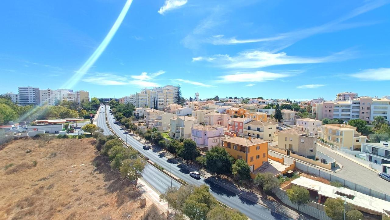 Flamingo View - Pool + Wifi + Ac Apartman Portimão Kültér fotó