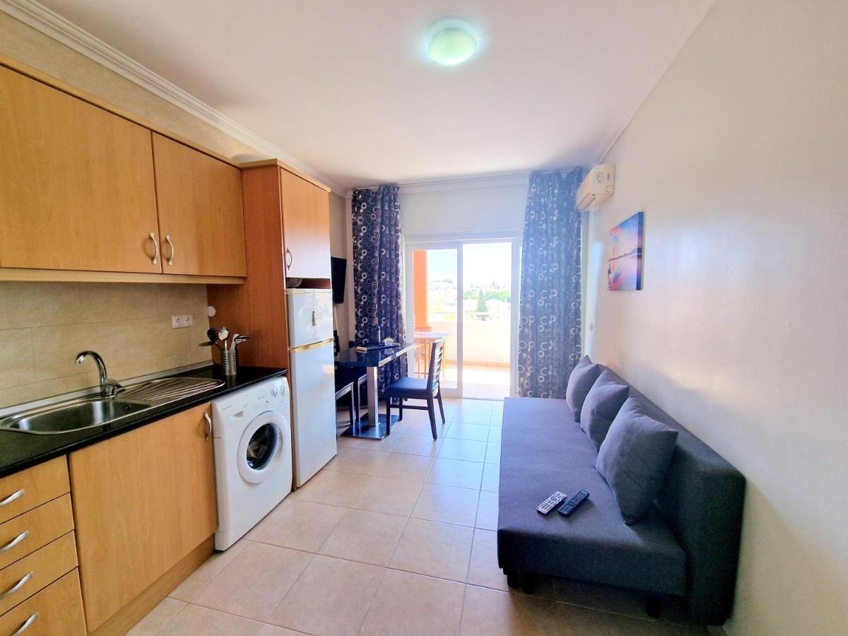 Flamingo View - Pool + Wifi + Ac Apartman Portimão Kültér fotó